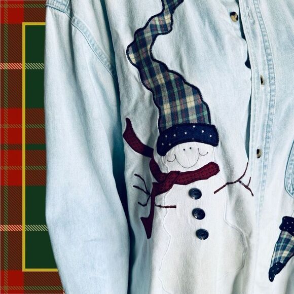Vintage Winter Themed Embroidered Denim Shirt - Picture 3 of 7